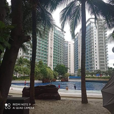 Azure Urban Resort Maui Tower Manila Bagian luar foto