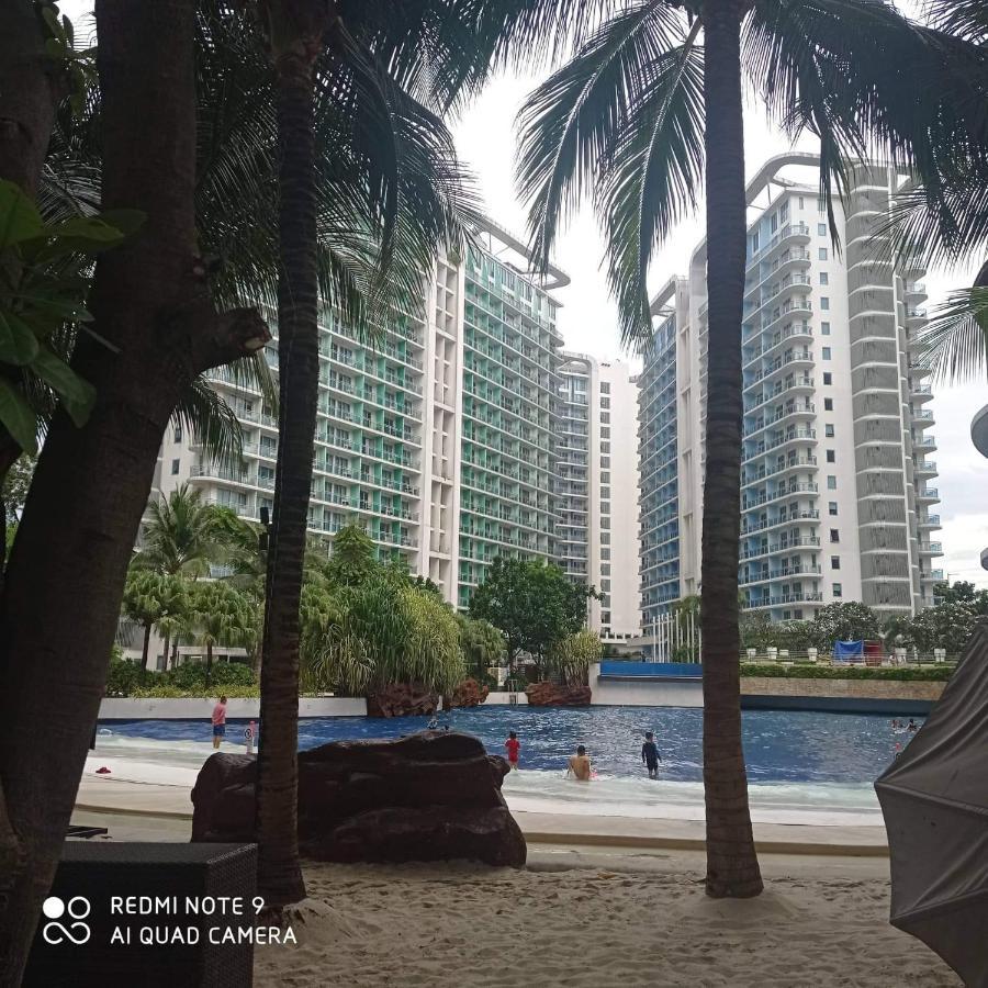 Azure Urban Resort Maui Tower Manila Bagian luar foto